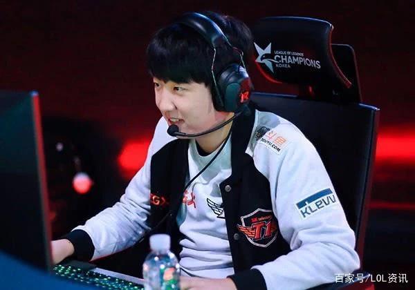 童青少年体 童青少年体