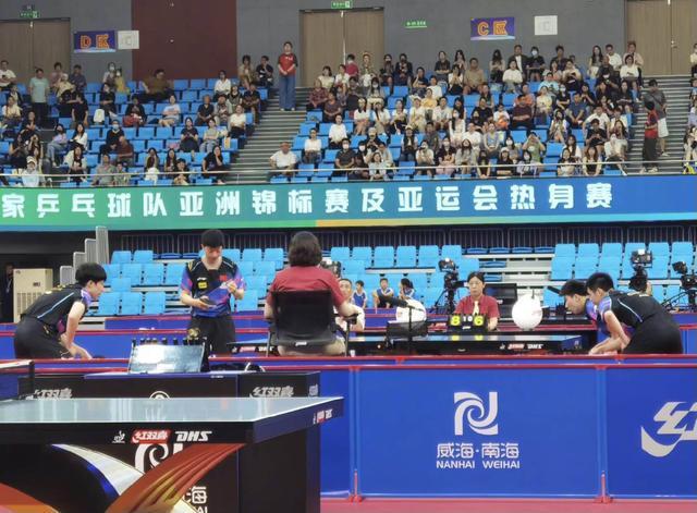 对许多年轻 对许多年轻