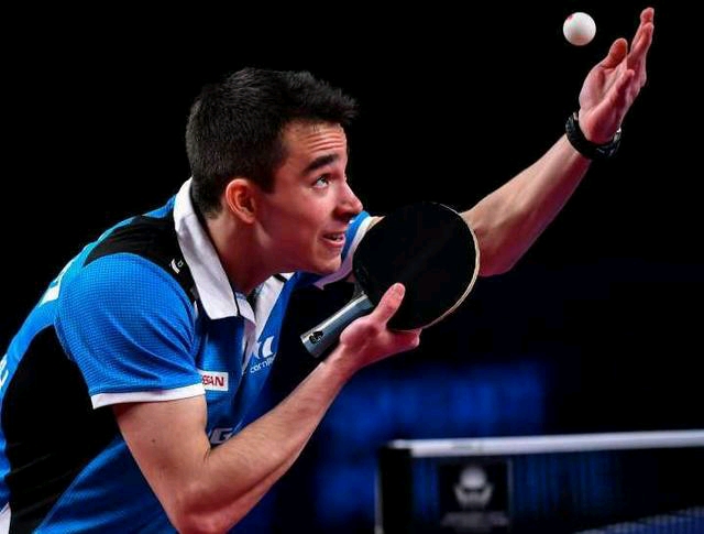 四后卫阵型 四后卫阵型